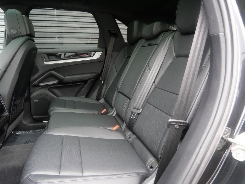 used 2025 Porsche Cayenne car, priced at $86,890