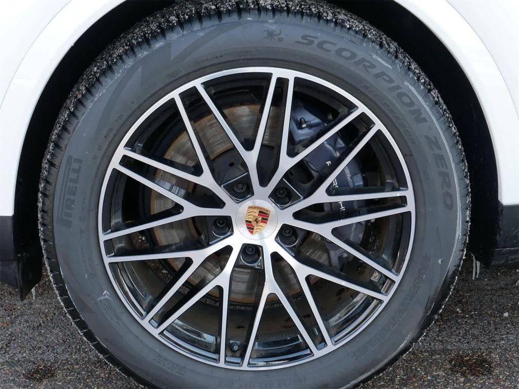 used 2025 Porsche Cayenne car, priced at $87,690