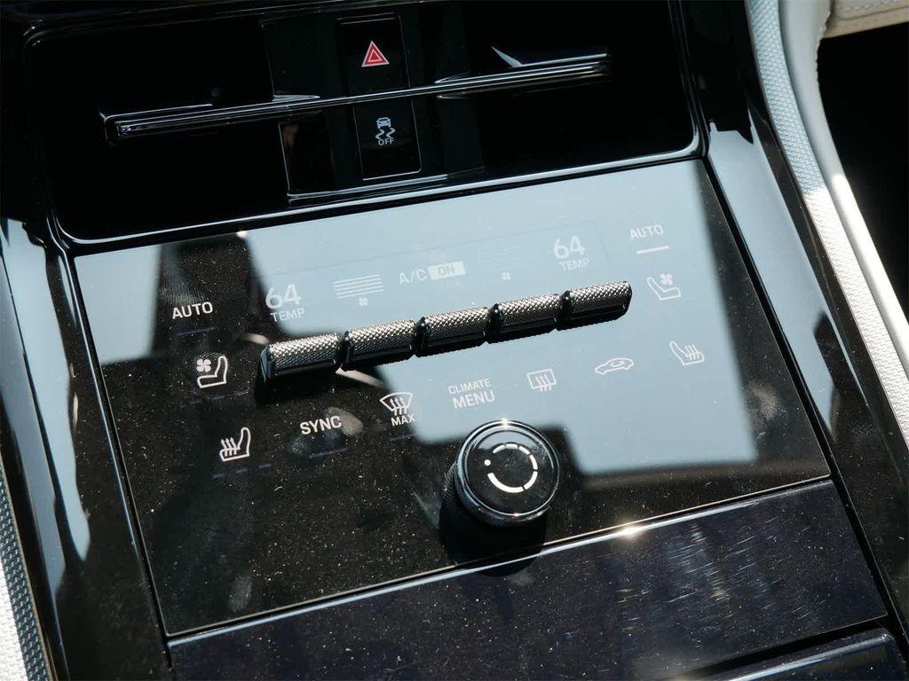 new 2025 Porsche Panamera car, priced at $140,085