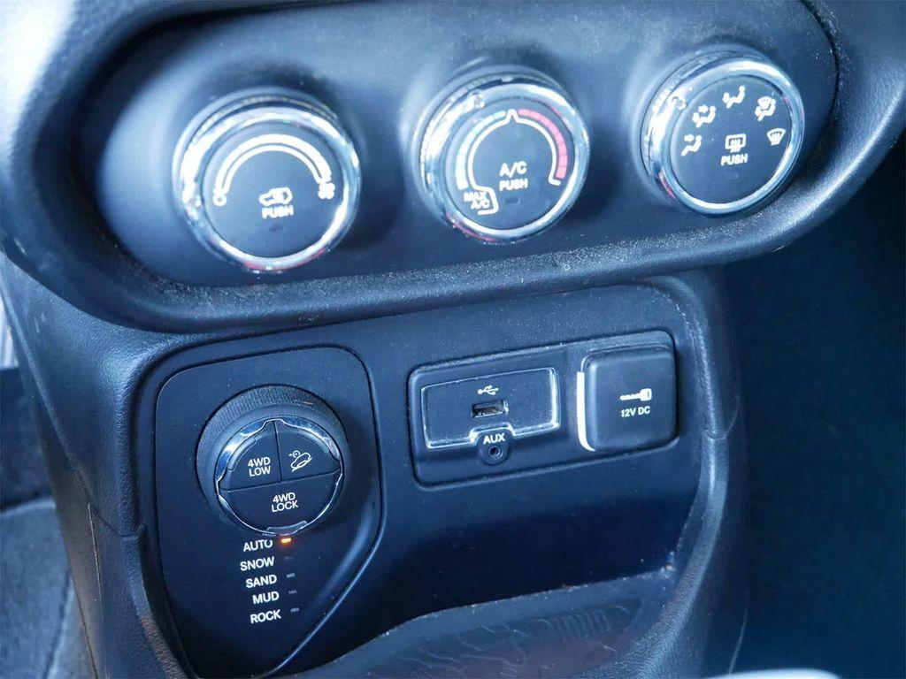 used 2016 Jeep Renegade car, priced at $11,791