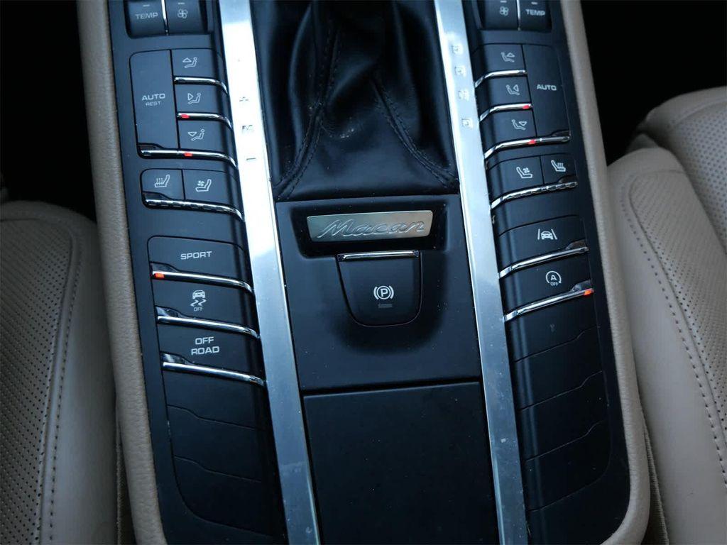used 2020 Porsche Macan car, priced at $24,990