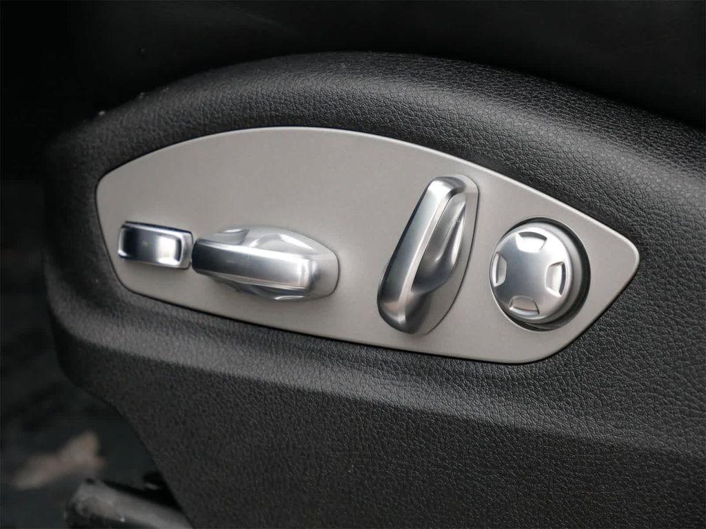 new 2025 Porsche Macan car, priced at $94,035