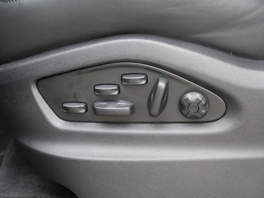 used 2026 Porsche Cayenne car, priced at $135,890