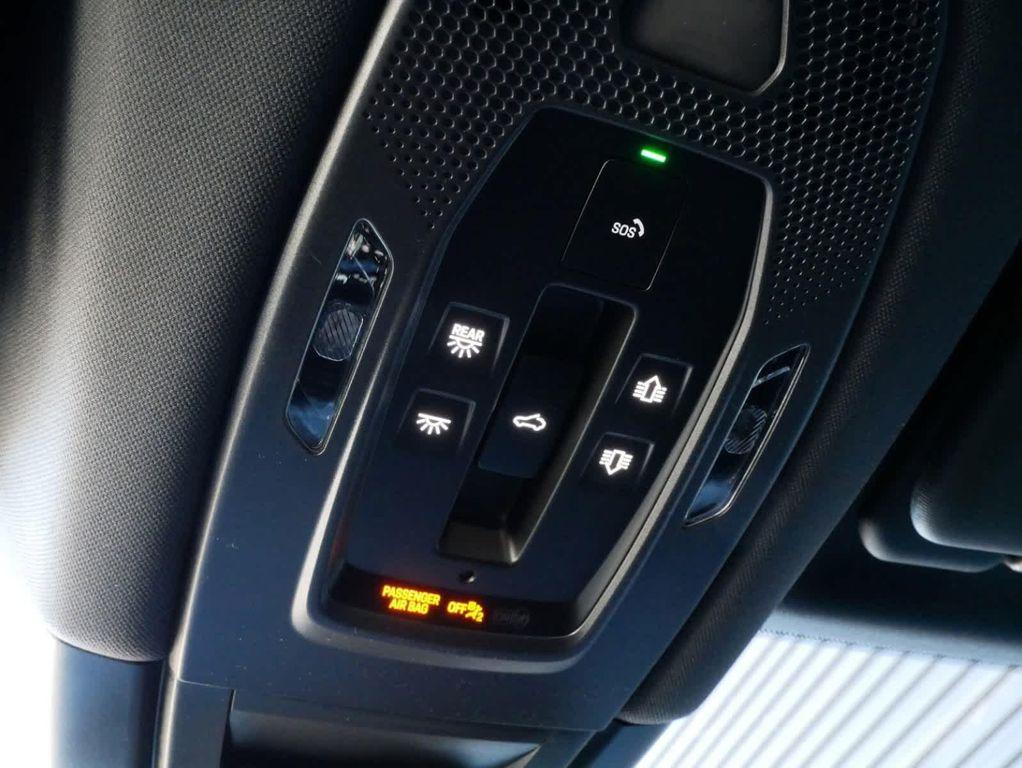 new 2025 Porsche Cayenne car, priced at $98,335