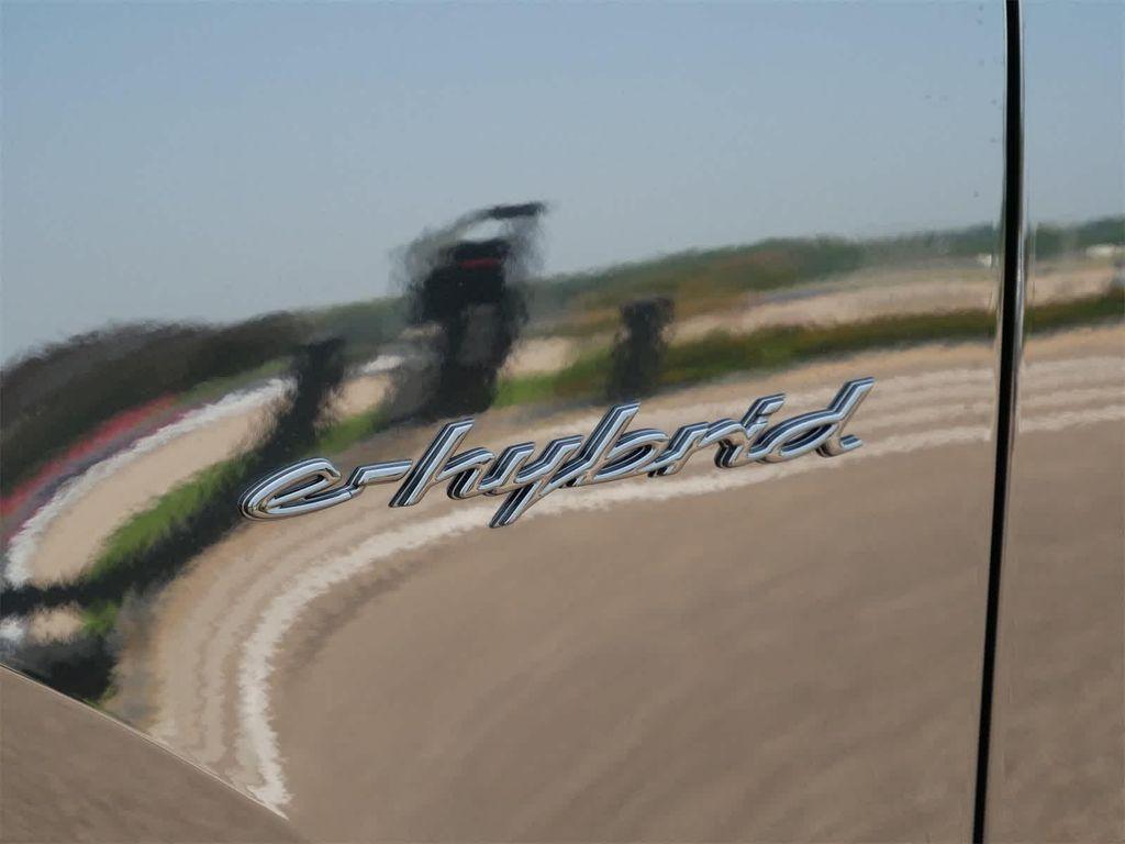 new 2025 Porsche Cayenne car, priced at $204,905