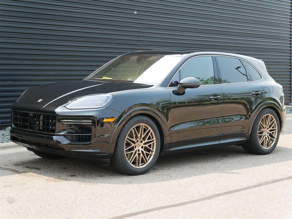 new 2025 Porsche Cayenne car, priced at $204,905