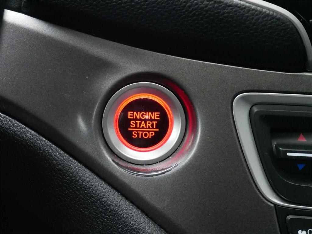 used 2022 Honda Pilot car, priced at $24,790