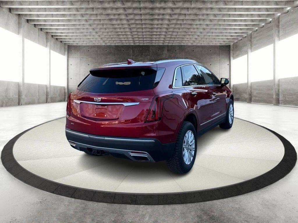 used 2022 Cadillac XT5 car, priced at $32,995