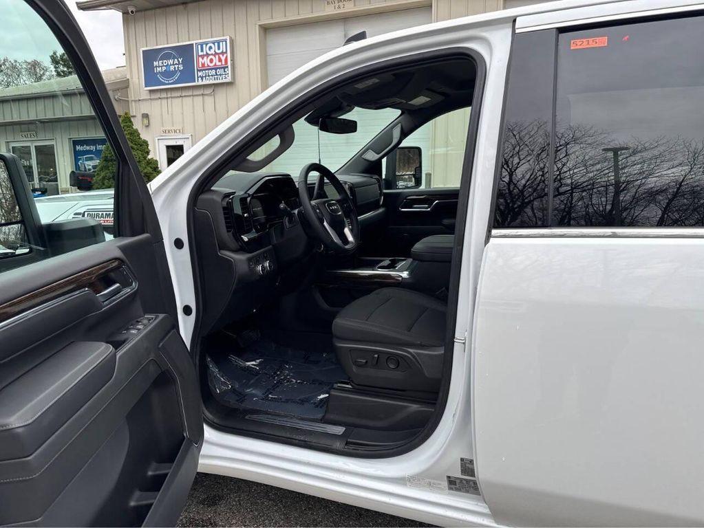 used 2024 GMC Sierra 2500 car, priced at $61,195
