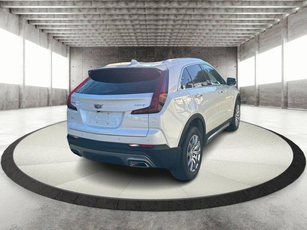 used 2022 Cadillac XT4 car, priced at $29,995