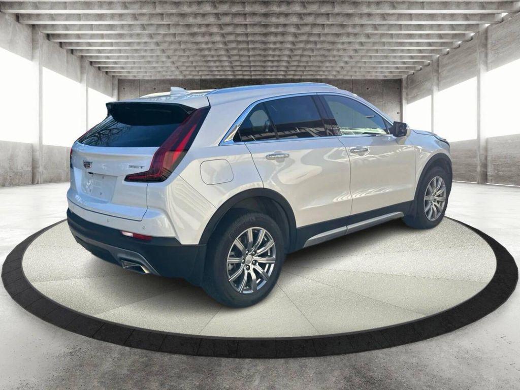 used 2022 Cadillac XT4 car, priced at $29,995