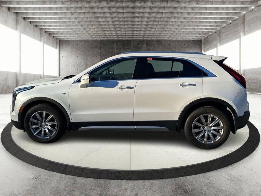 used 2022 Cadillac XT4 car, priced at $29,995