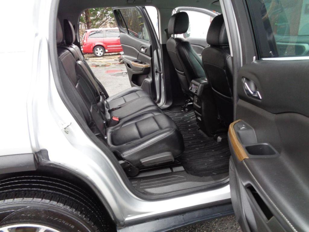 used 2018 GMC Acadia car, priced at $5,800