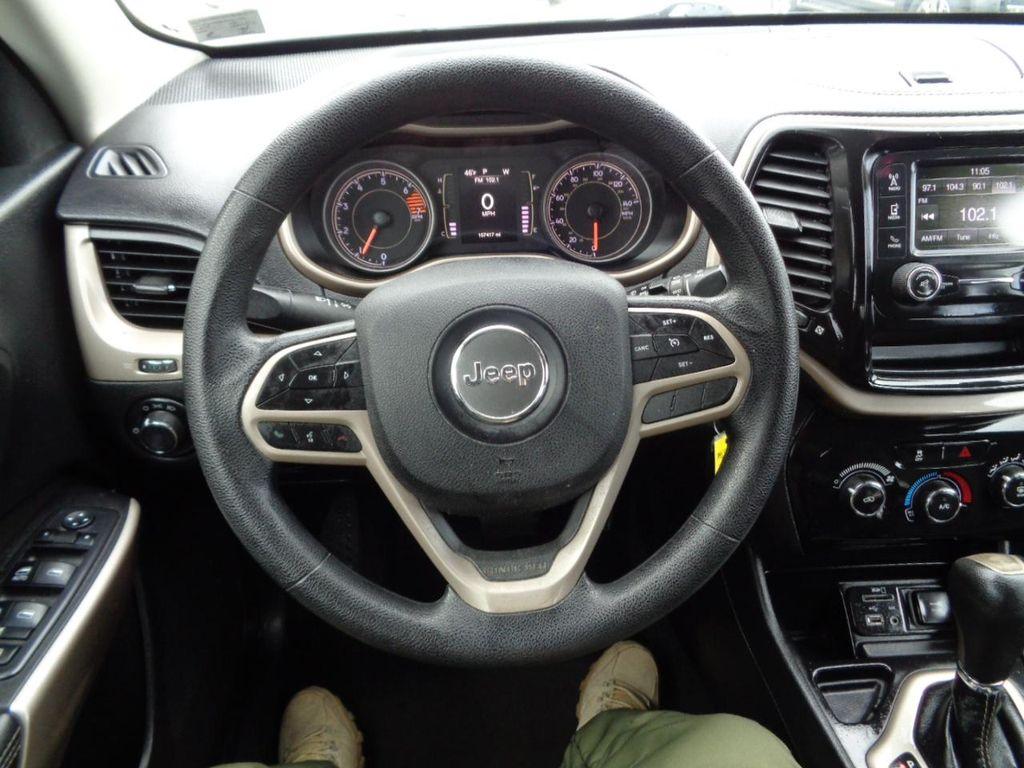 used 2017 Jeep Cherokee car, priced at $5,800