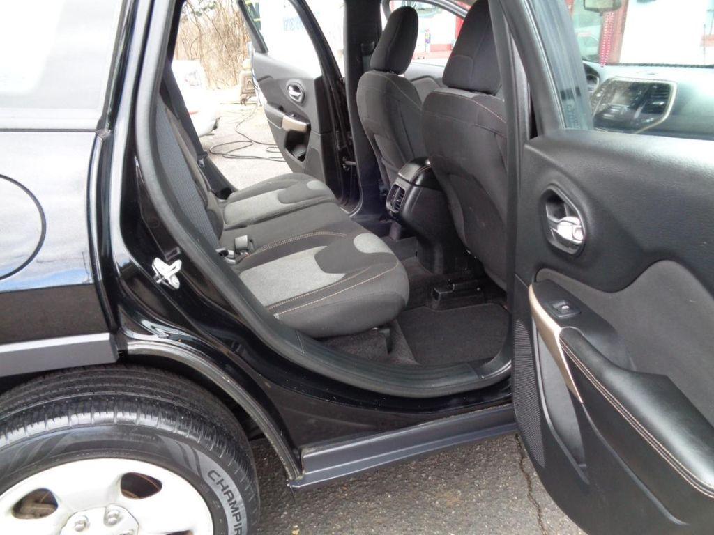 used 2017 Jeep Cherokee car, priced at $5,800