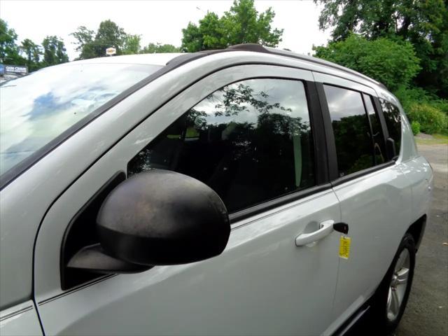 used 2016 Jeep Compass car, priced at $5,600