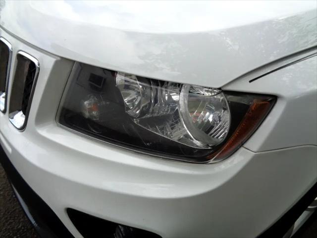 used 2016 Jeep Compass car, priced at $5,600