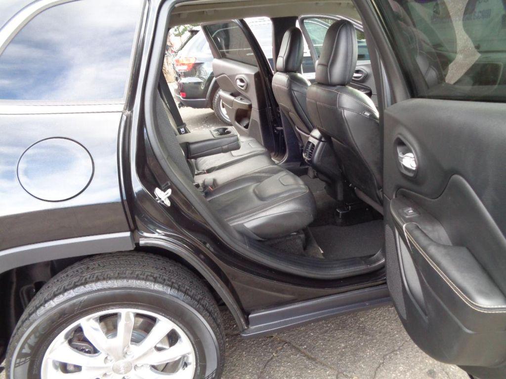 used 2015 Jeep Cherokee car, priced at $6,800