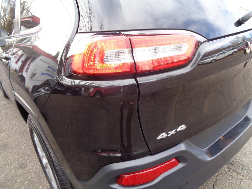 used 2015 Jeep Cherokee car, priced at $6,800