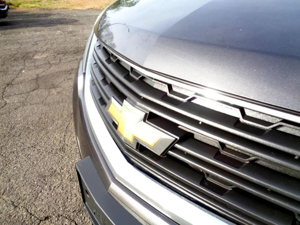 used 2015 Chevrolet Traverse car, priced at $6,400