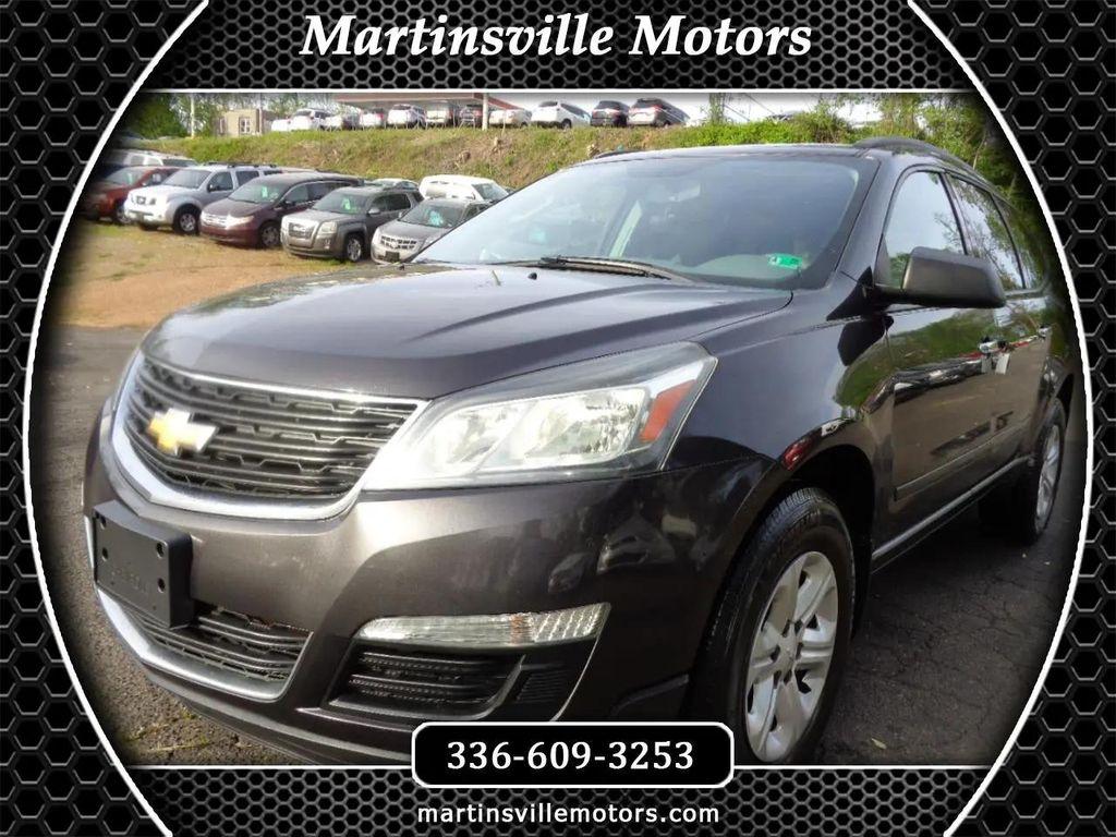 used 2015 Chevrolet Traverse car, priced at $6,400