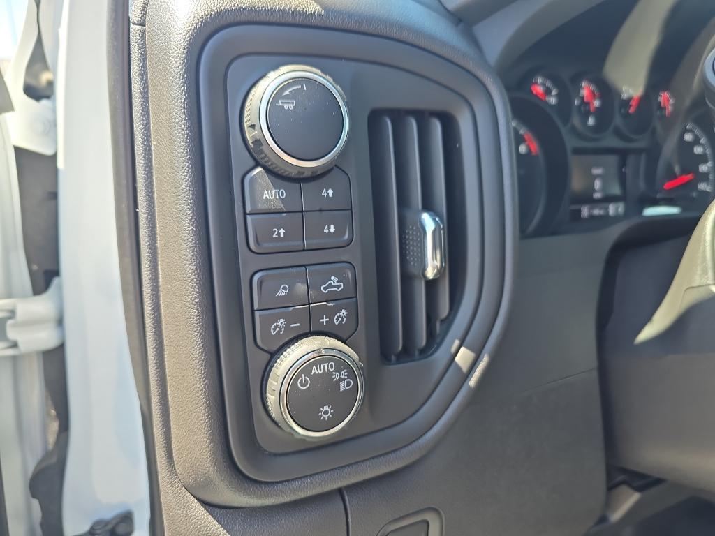 used 2022 Chevrolet Silverado 1500 car, priced at $29,955