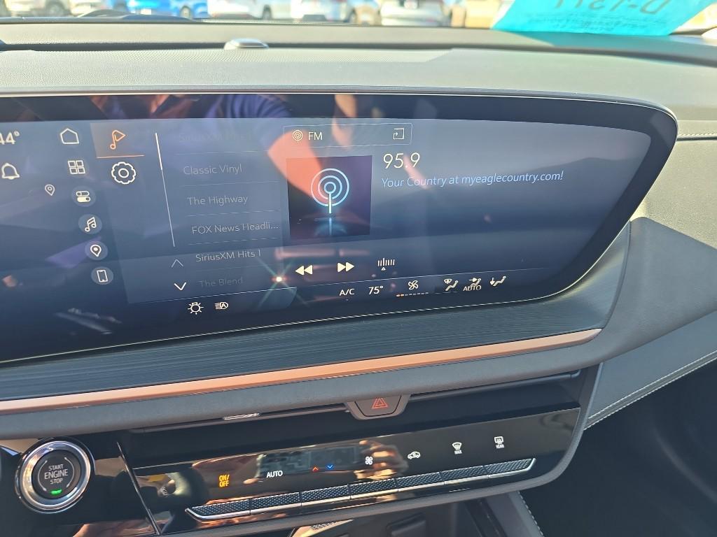 used 2025 Buick Envision car, priced at $32,955