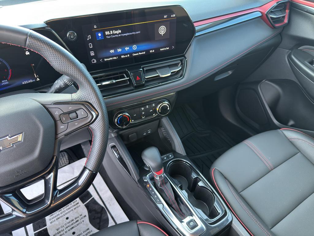 used 2024 Chevrolet TrailBlazer car, priced at $23,977