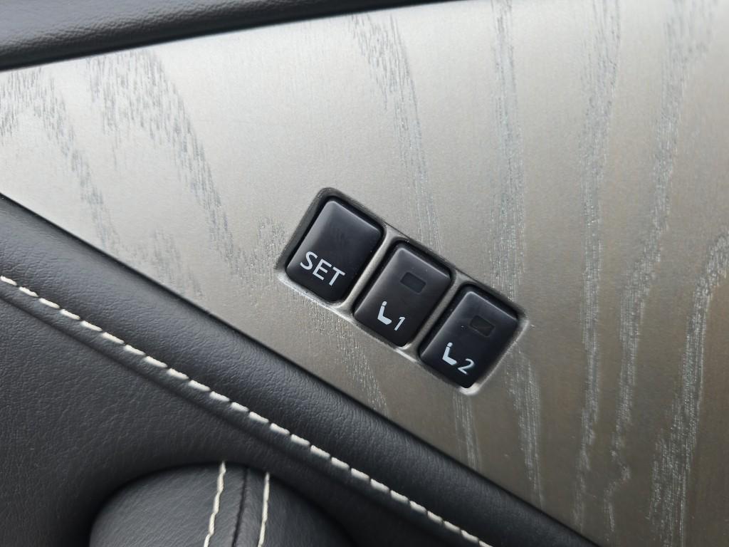 used 2019 INFINITI QX80 car, priced at $27,977