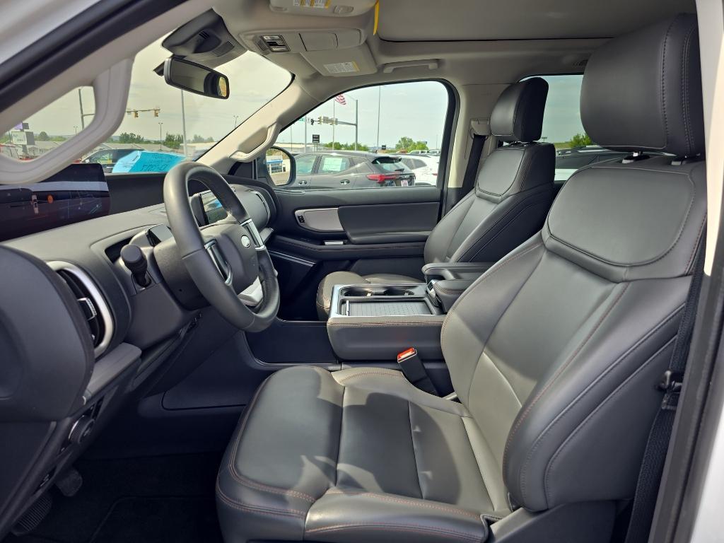 used 2025 Ford Expedition car, priced at $58,955
