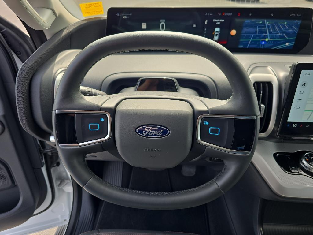 used 2025 Ford Expedition car, priced at $58,955