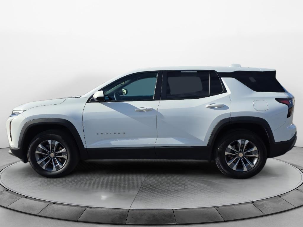 used 2025 Chevrolet Equinox car, priced at $29,955