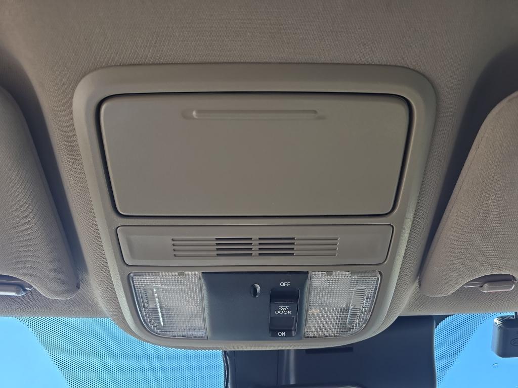 used 2021 Honda Pilot car, priced at $16,977