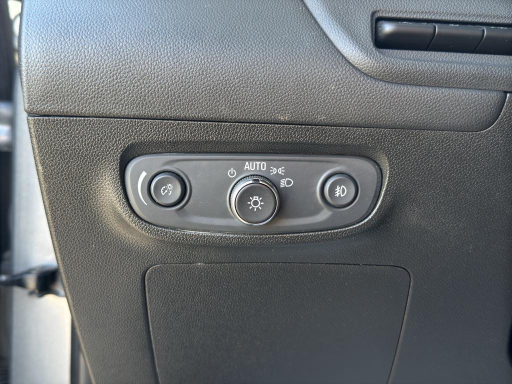 used 2022 Buick Encore GX car, priced at $20,977