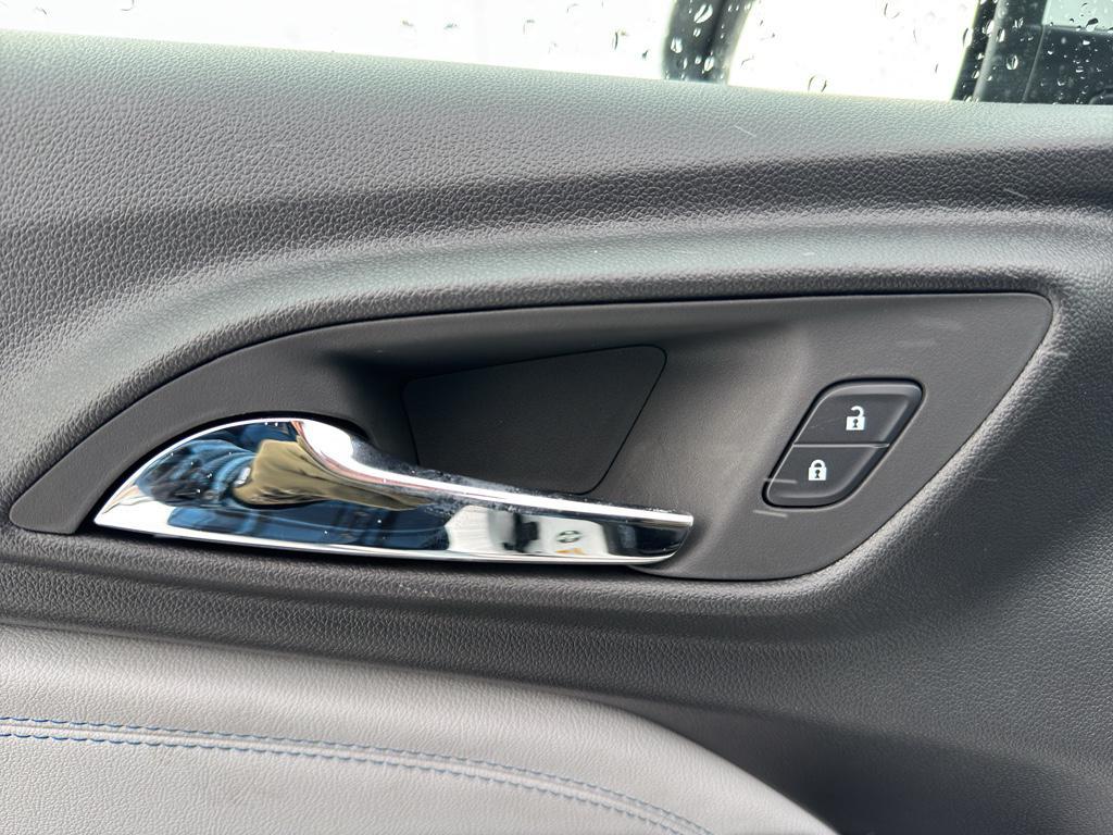 new 2026 Chevrolet Trax car, priced at $28,054