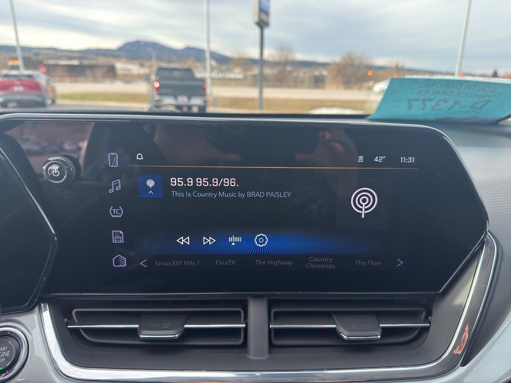 used 2025 Chevrolet Trax car, priced at $23,255