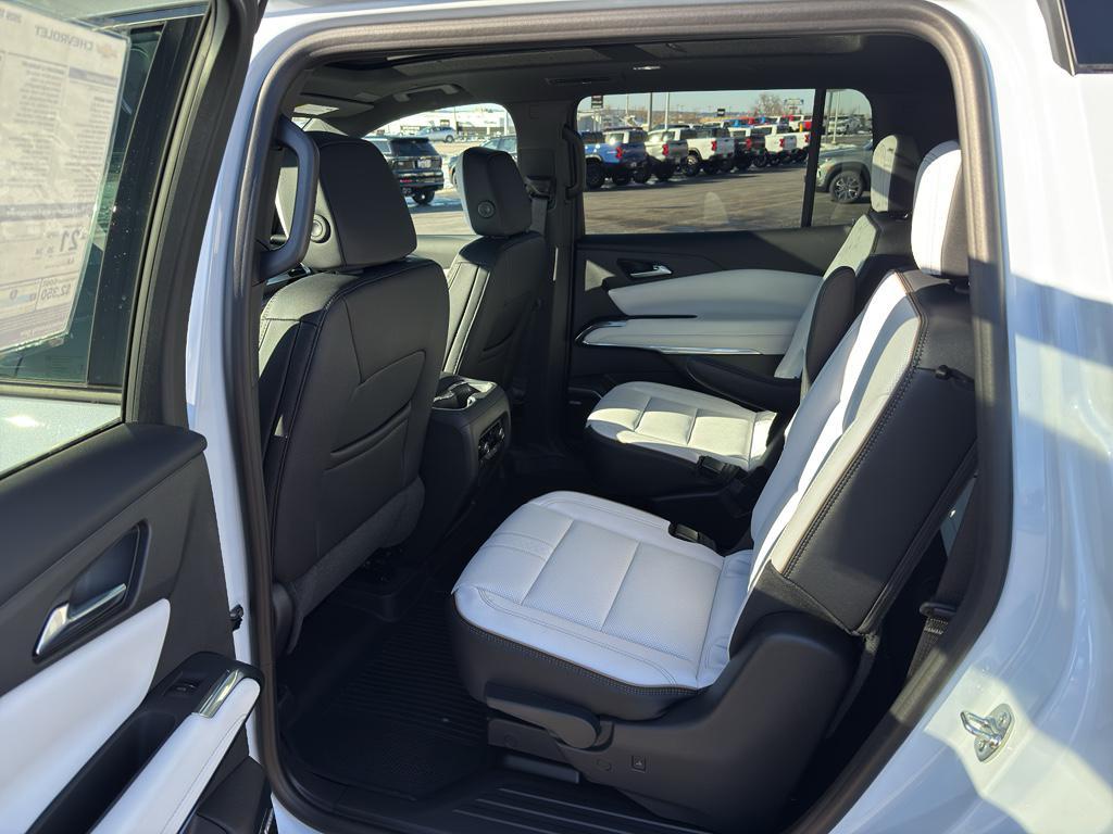 new 2026 Chevrolet Traverse car, priced at $62,015