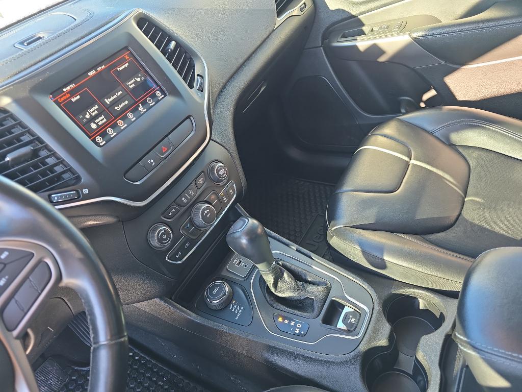 used 2020 Jeep Cherokee car, priced at $19,755