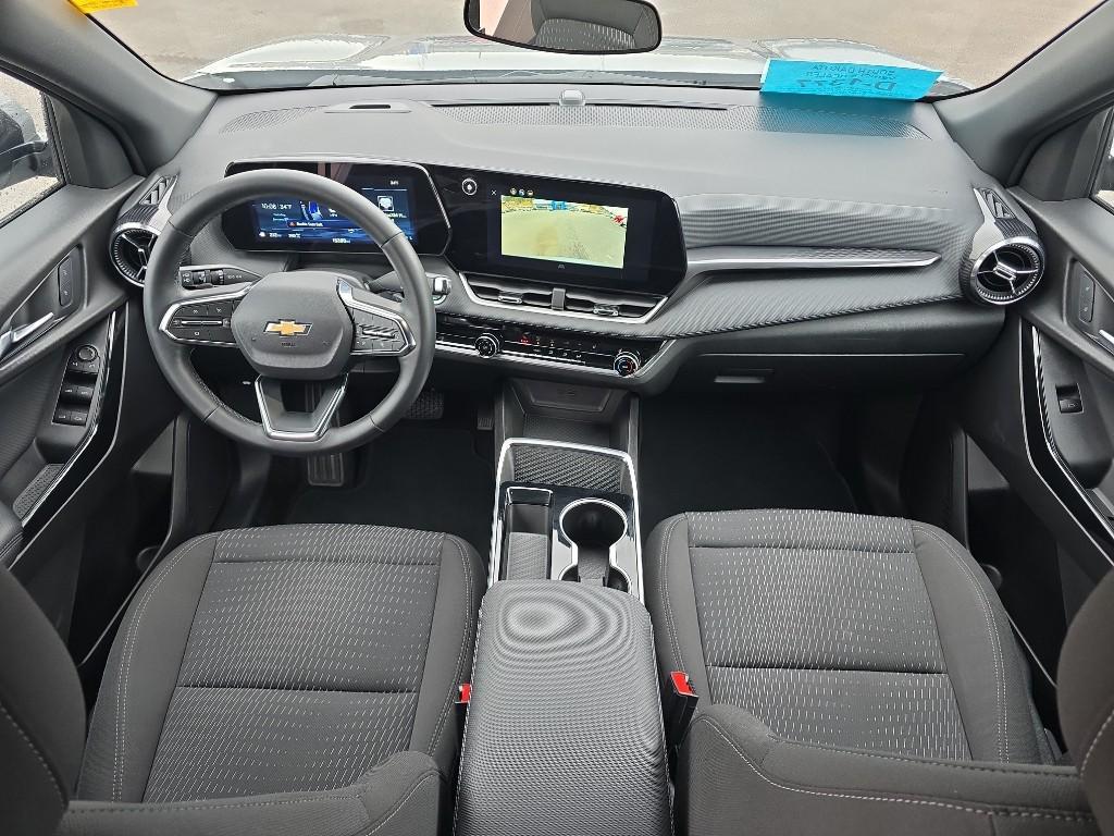 used 2025 Chevrolet Equinox car, priced at $29,955