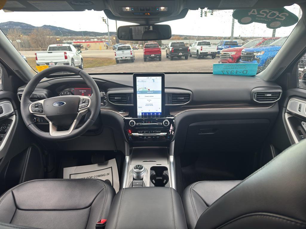used 2024 Ford Explorer car, priced at $39,955
