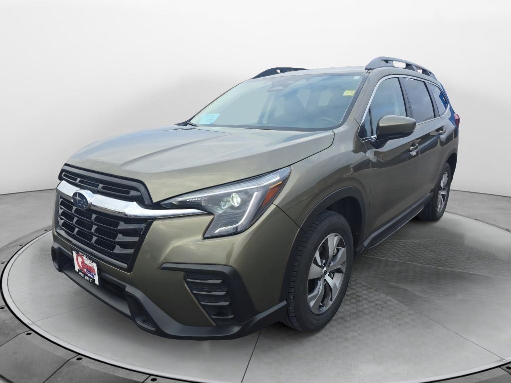used 2024 Subaru Ascent car, priced at $30,955