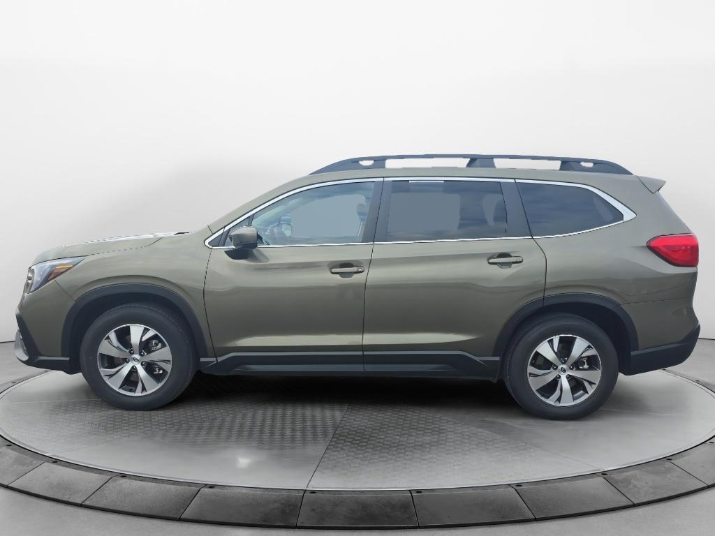 used 2024 Subaru Ascent car, priced at $30,955