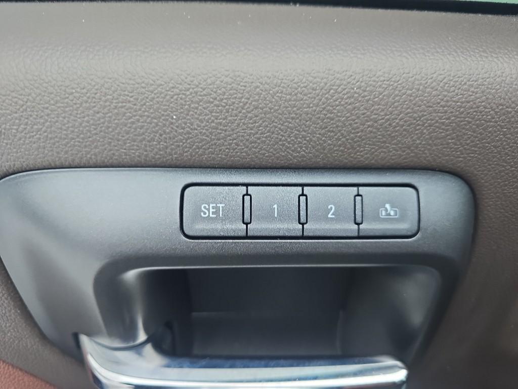 used 2018 Chevrolet Silverado 1500 car, priced at $35,955