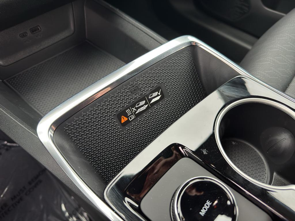 new 2026 Chevrolet Equinox car, priced at $36,585