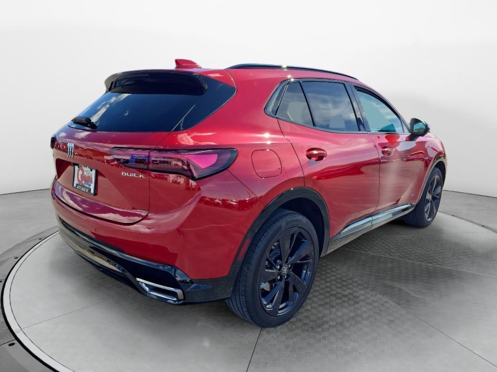 used 2025 Buick Envision car, priced at $33,955