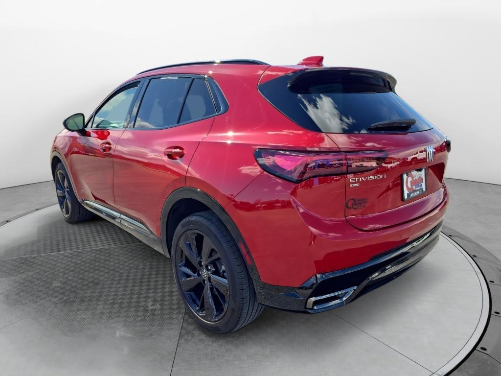 used 2025 Buick Envision car, priced at $33,955
