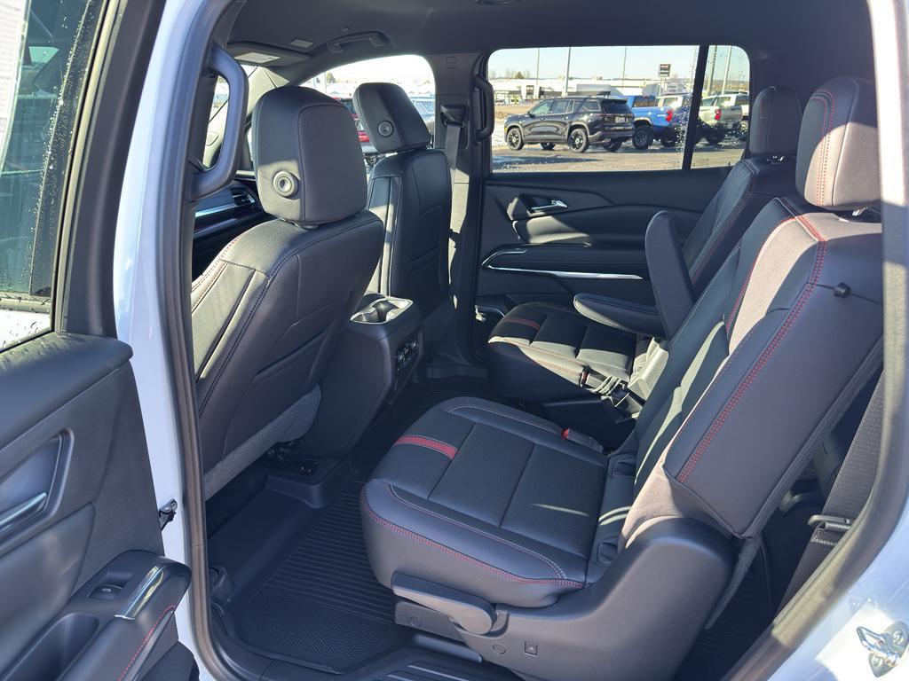 new 2026 Chevrolet Traverse car, priced at $60,815