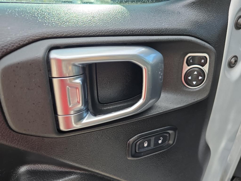 used 2023 Jeep Wrangler car, priced at $40,276