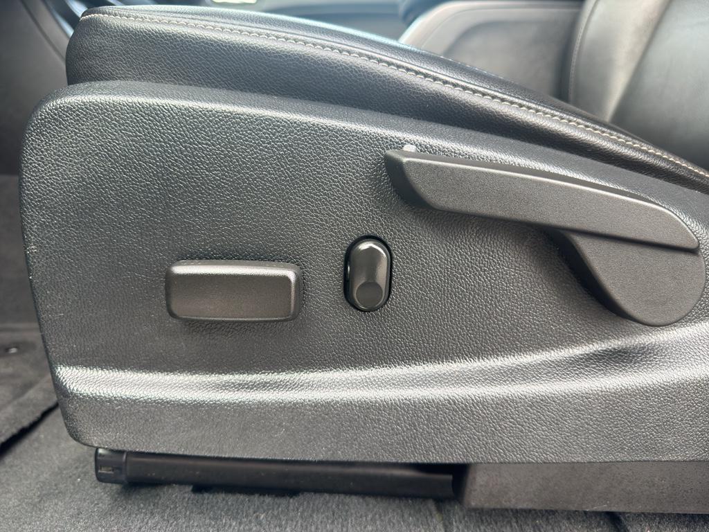 used 2021 Chevrolet Colorado car, priced at $34,977