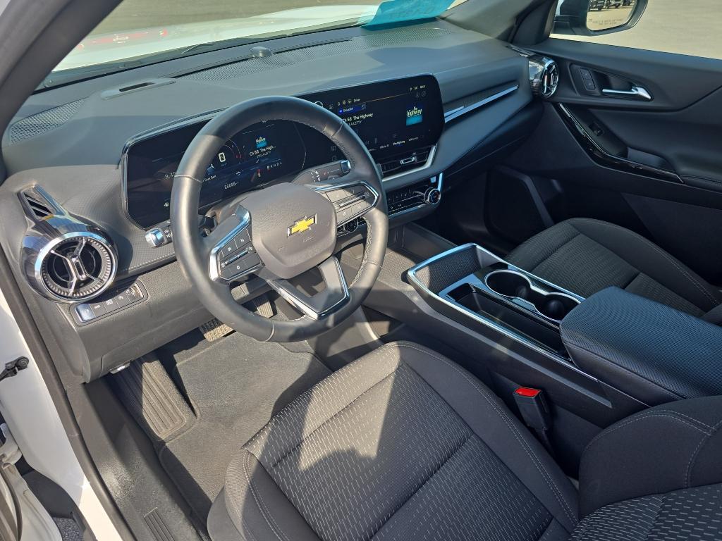 used 2025 Chevrolet Equinox car, priced at $29,955